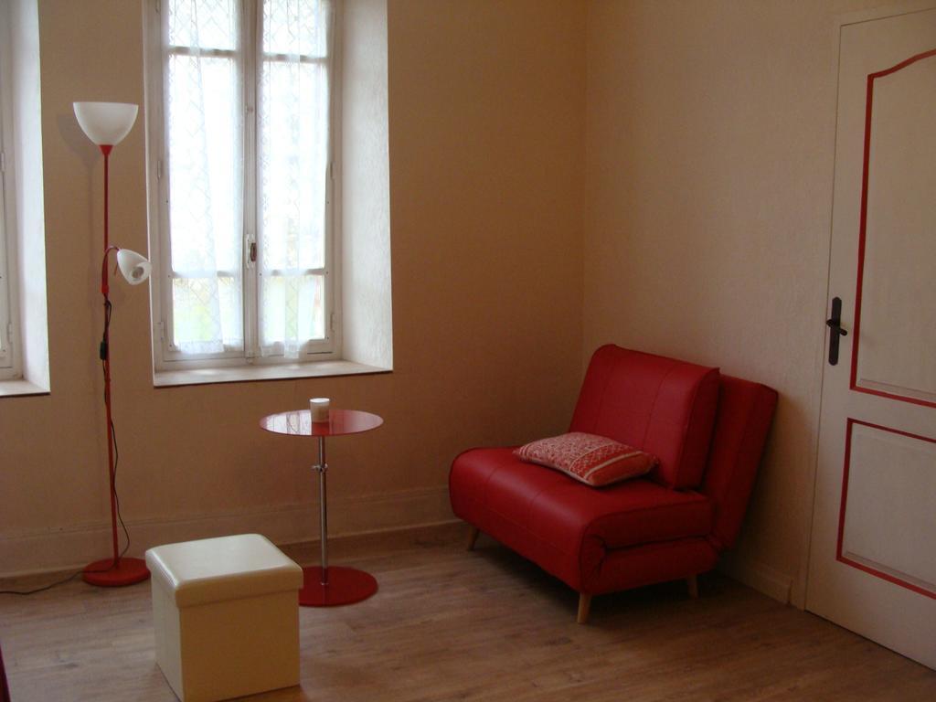 La Cerisaie Villa Ferreux Екстериор снимка